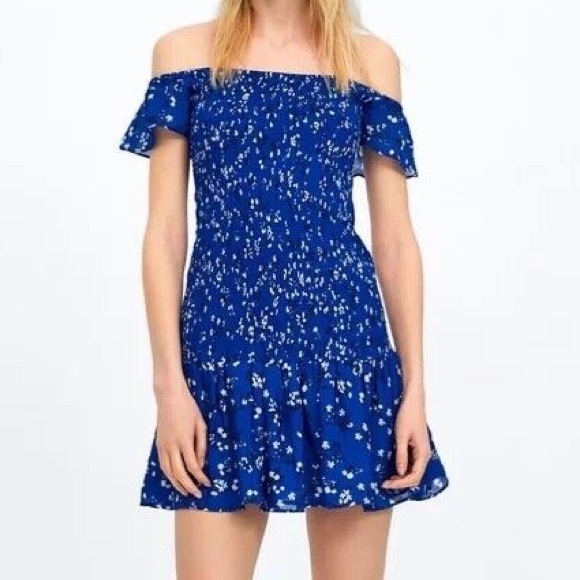 Zara Dresses Zara The Rose Blue Floral Smocked Dress Poshmark